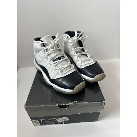 concord 11 size 6y